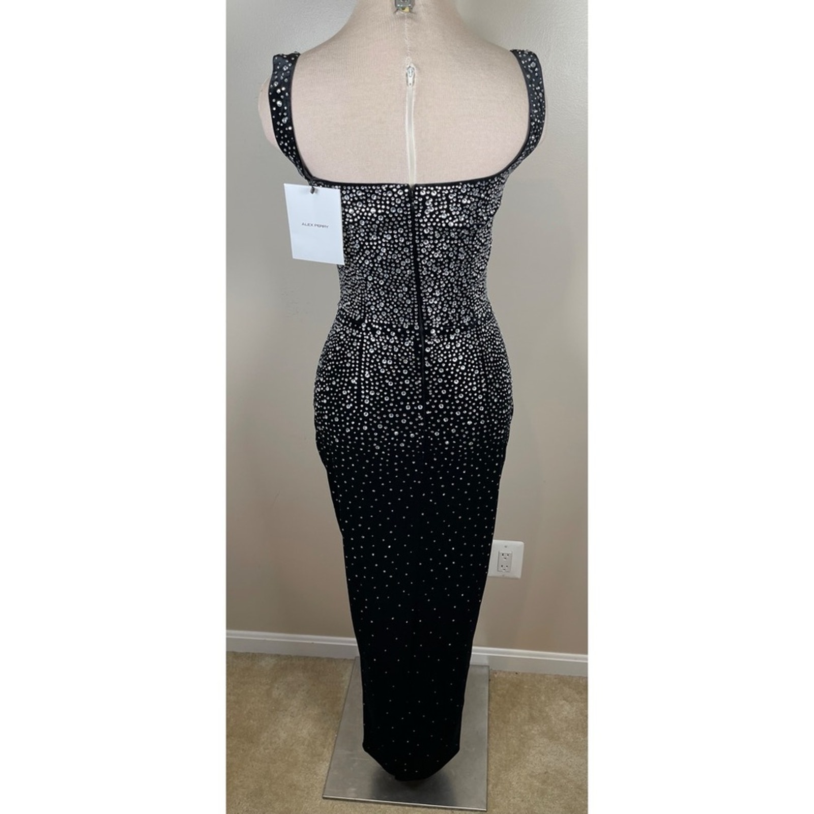 Alex Perry Singlet Sweetheart Crystal Embellished Column Black Maxi Dress Sz 4 — image 6 of 8